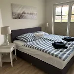 Idyllisches Reethaus In Strandnaehe Mit Comfort 펜션 풀렌도르프